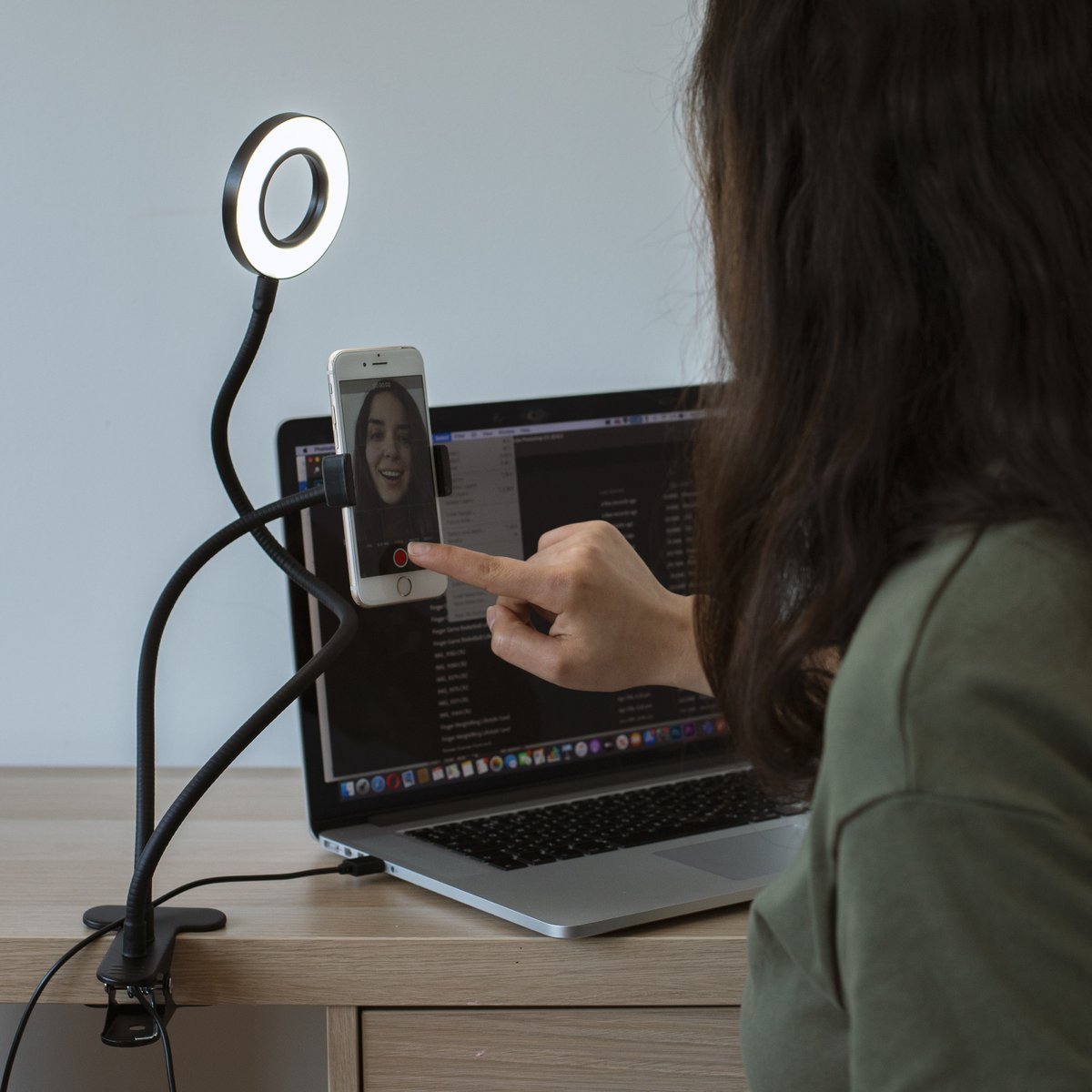 Vlogging Light - LED Selfie Ring Light met Smartphone Houder
